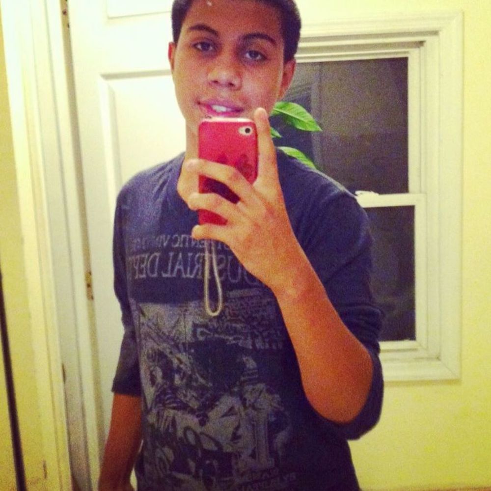 Meet your Posher, Luis